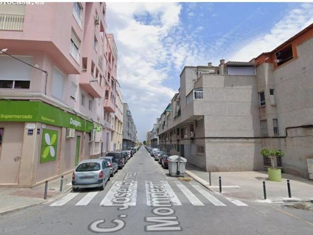 Piso en venta en Elche De La Sierra, Castilla-La Mancha