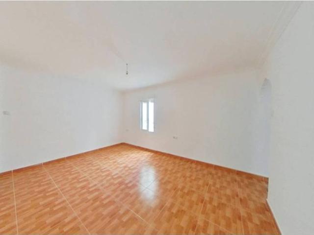 Piso en venta en Elche, Valencia