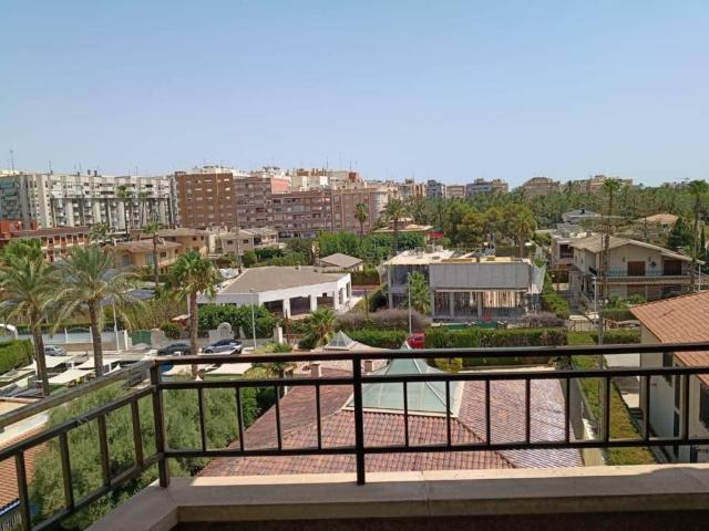 Piso en venta en Atzavares, el Baix Vinalopó