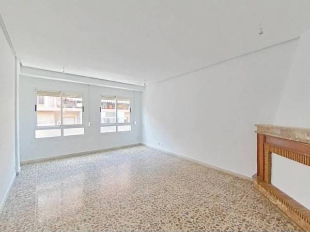 Piso en venta en Elche, Valencia
