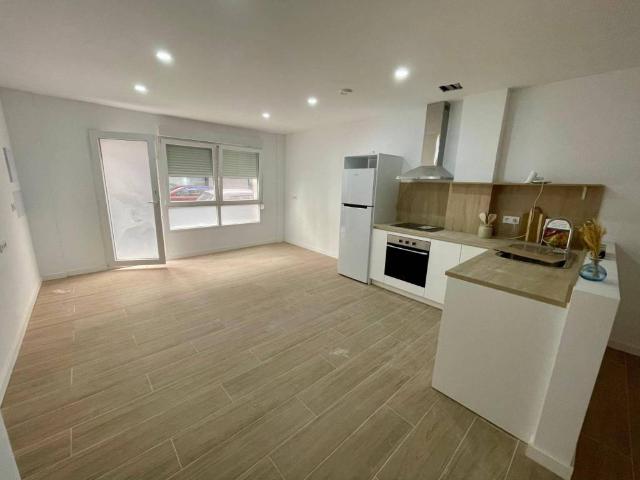 Piso en venta en Elche, Valencia