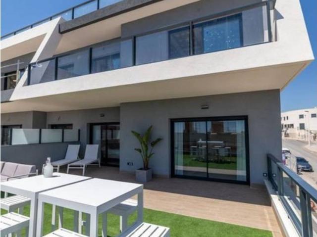 Piso en venta en Elche, Urbanización Carabasi