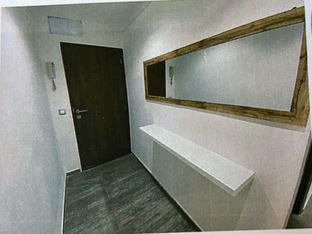 Piso en venta en Elche, Valencia