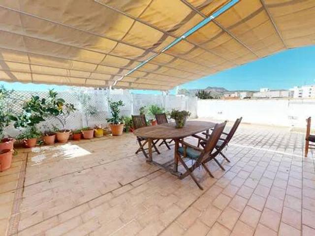 Piso en venta en Prosperidad, Elda
