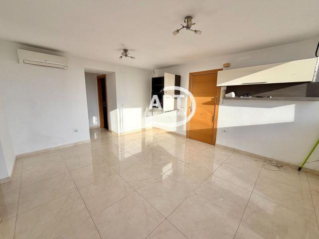 Piso en venta en Los Almendros, l'Eliana