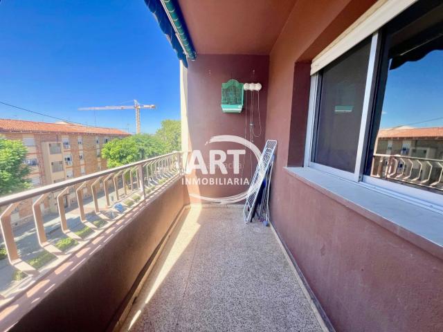 Piso en venta en Los Almendros, l'Eliana