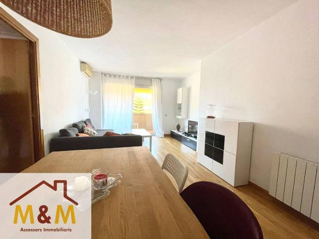Piso en venta en Castelldefels, Centre