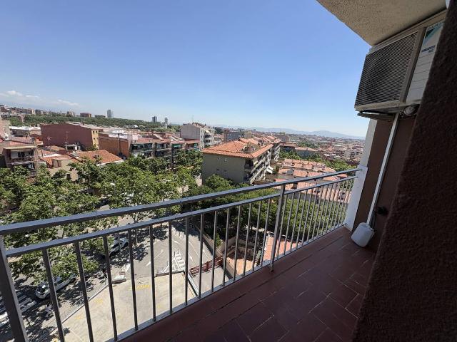 Piso en venta en Sabadell, Centre