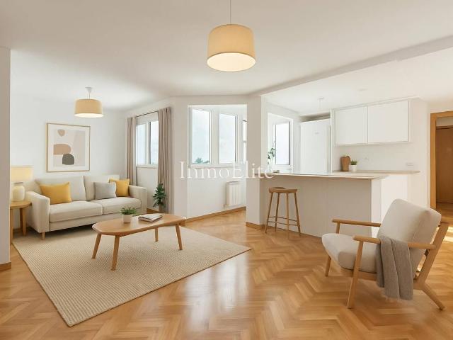 Piso en venta en Pozuelo De Alarcón, Pozuelo Estación