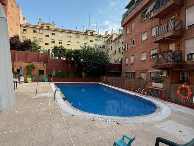 Piso en venta en Madrid, Cortes