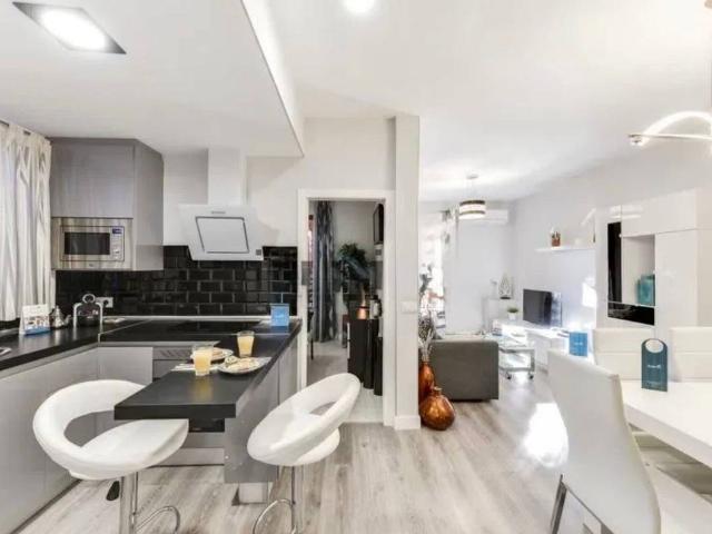 Piso en venta en Medina-sidonia, Madrid