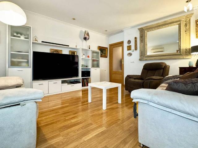 Piso en venta en Madrid, Cortes