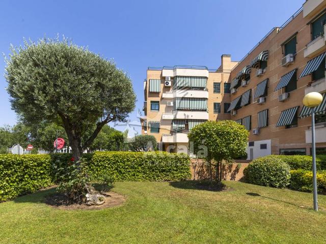 Piso en venta en Alcalá De Henares, Venecia