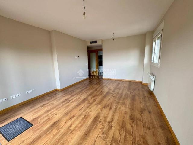 Piso en venta en Alcalá De Henares, Venecia