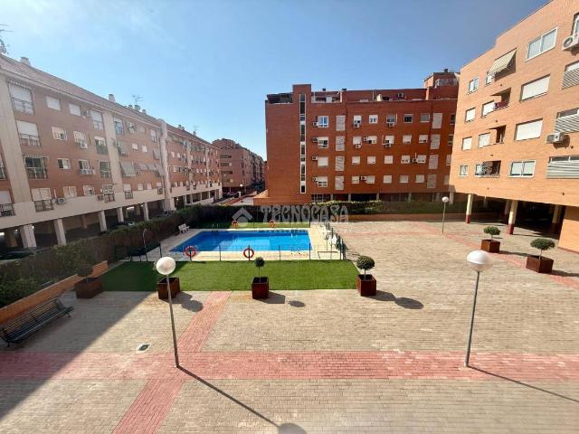 Piso en venta en Alcalá De Henares, Venecia
