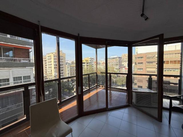 Piso en venta en Casco Antiguo - Santa Cruz - Ayuntamiento, Alacant / Alicante