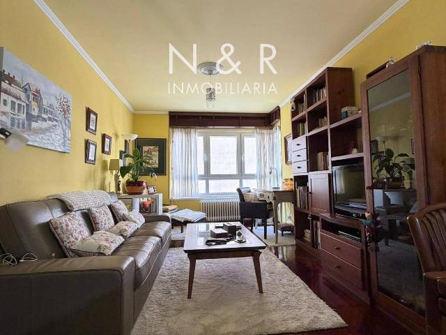 Piso en venta en Ames, Santiago