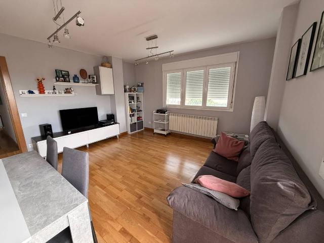 Piso en venta en Entrena, La Rioja