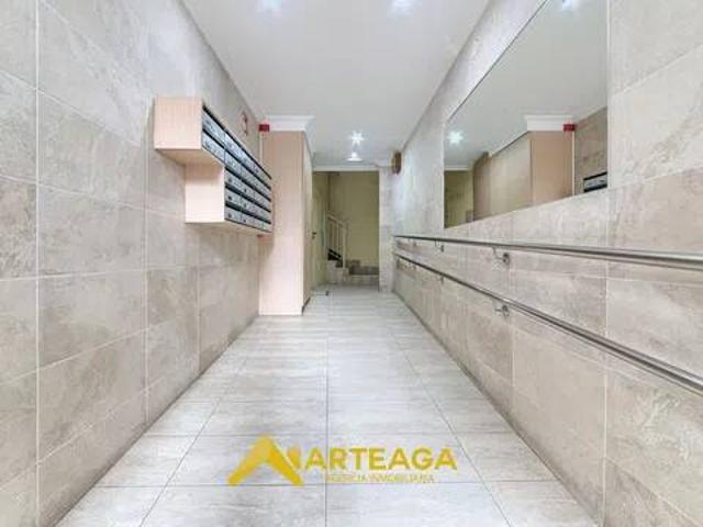 Piso en venta en Astrabudua, Erandio