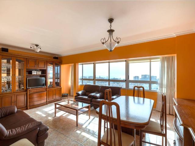 Piso en venta en Ciudad Jardín, Gran Canaria