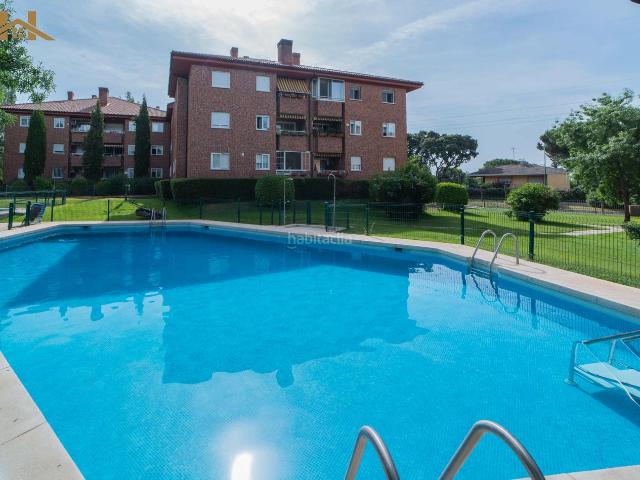 Piso en venta en El Escorial, Urbanización Parque Real