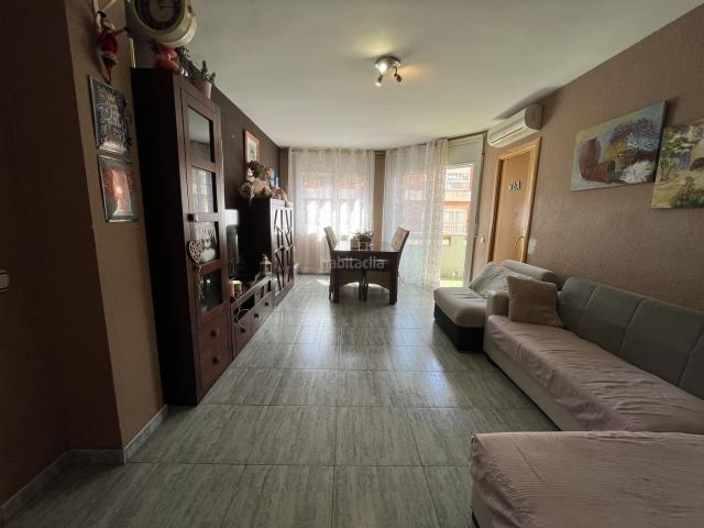 Piso en venta en la Colònia Sedó, Baix Llobregat