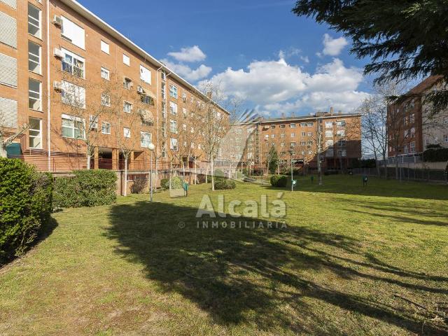 Piso en venta en Distrito I, Alcalá De Henares