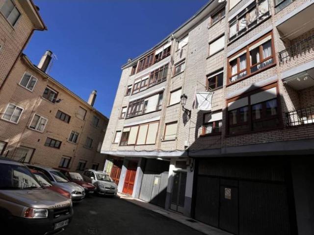 Piso en venta en Espinosa De Los Monteros, Castilla y León