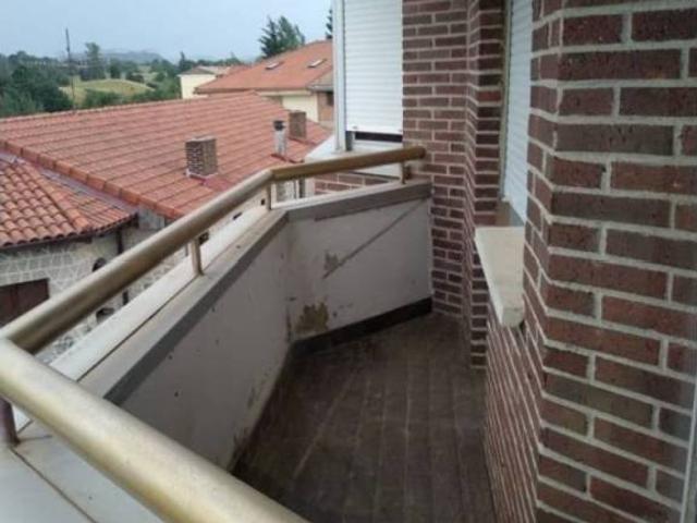 Piso en venta en Espinosa De Los Monteros, Castilla y León