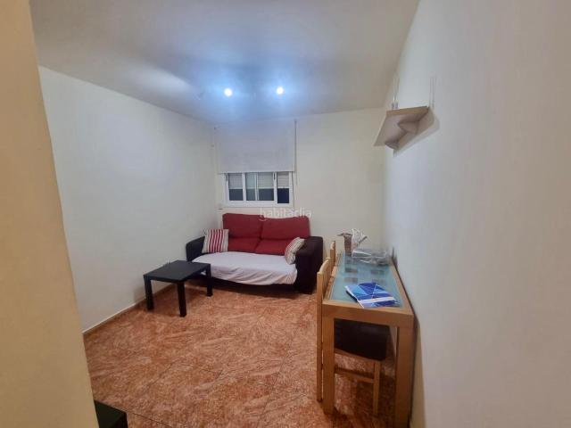 Piso en venta en Pubilla Cases, Esplugues De Llobregat