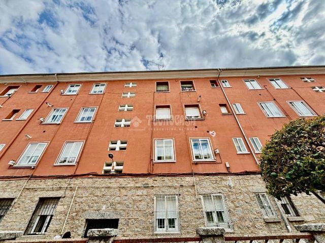 Piso en venta en Ávila
