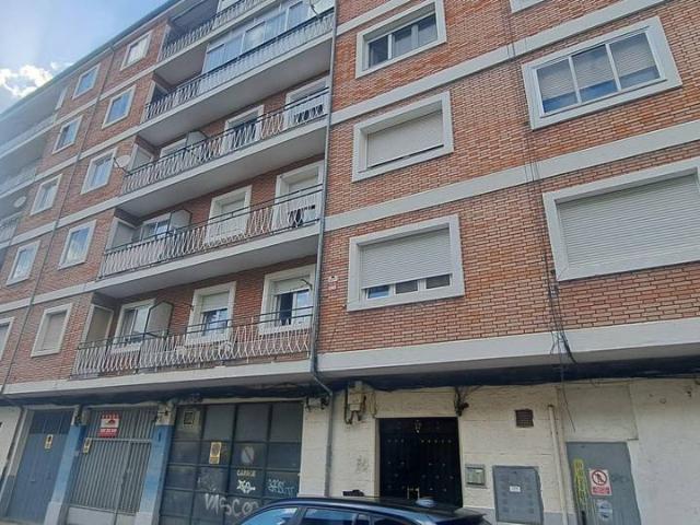 Piso en venta en Ávila