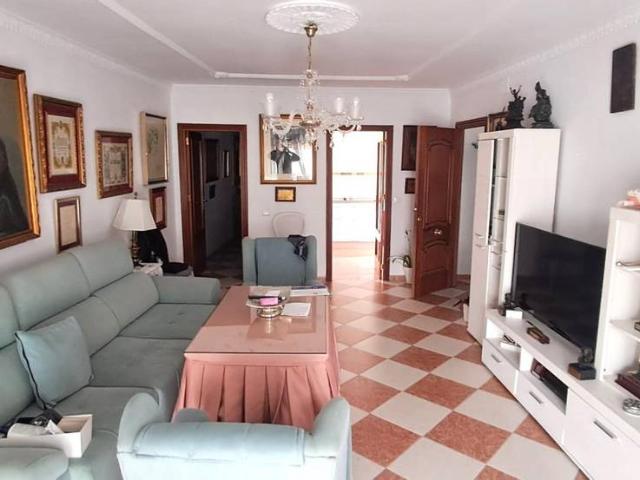 Piso en venta en Utrera, Andalucía
