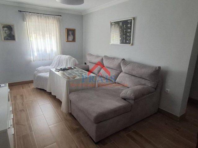 Piso en venta en Utrera, Andalucía