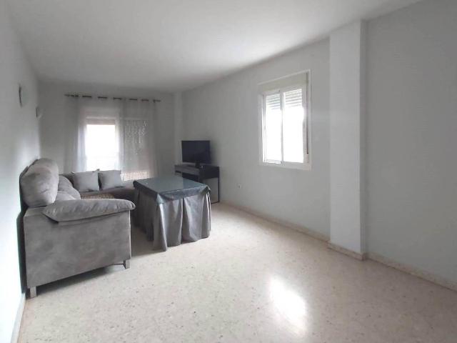 Piso en venta en Utrera, Andalucía