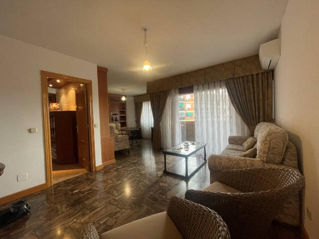 Piso en venta en Distrito I, Alcalá De Henares