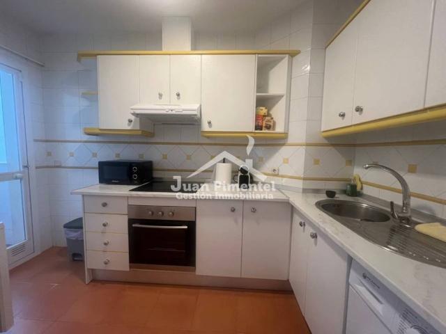 Piso en venta en Barriada Islas Canarias, Costa del Sol Occidental