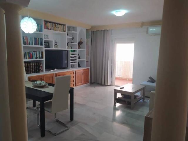 Piso en venta en Estepona, Barriada Pablo Picasso
