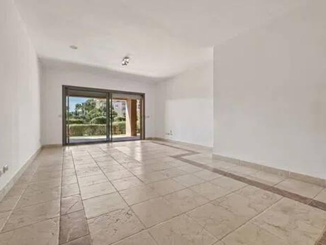 Piso en venta en Urbanización Márquez de Atalaya, Costa del Sol Occidental