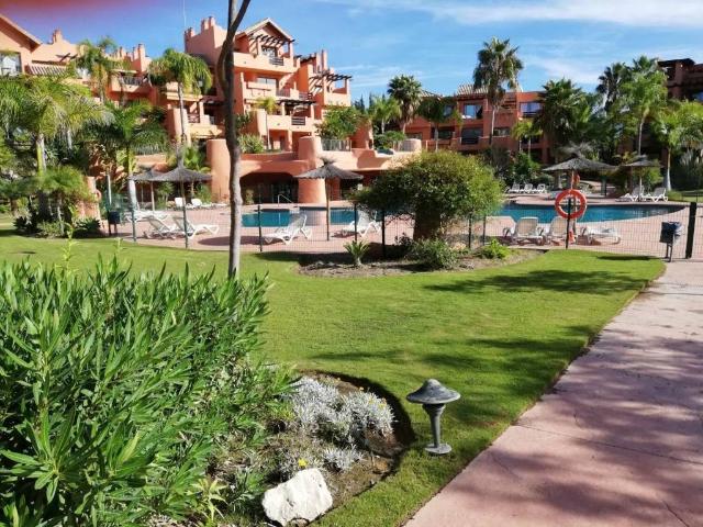 Piso en venta en Estepona, Las Dunas Park