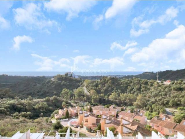 Piso en venta en Estepona, Forest Hills