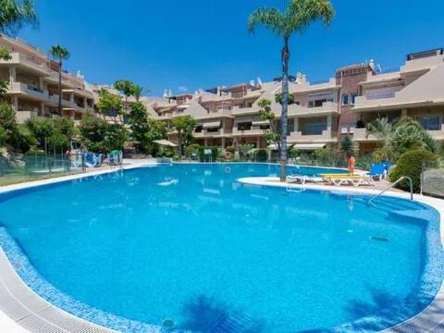 Piso en venta en La Alquería-El Paraíso, Costa del Sol Occidental