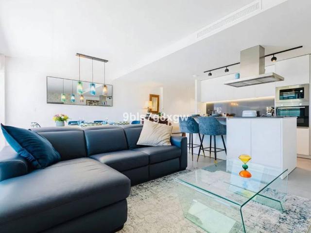 Piso en venta en El Presidente, Costa del Sol Occidental