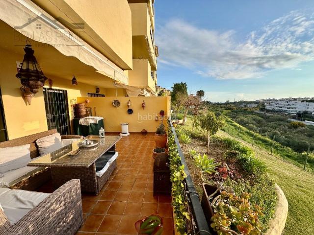 Piso en venta en Barriada Islas Canarias, Costa del Sol Occidental