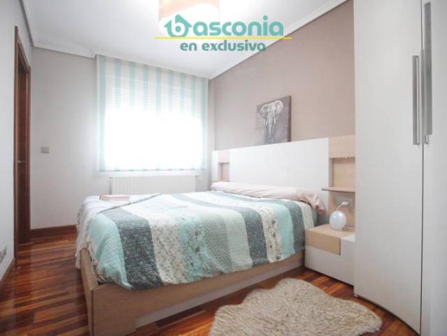 Piso en venta en Etxebarri, Doneztebe