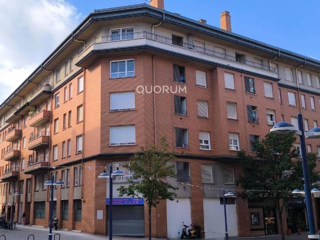 Piso en venta en Etxebarri, Doneztebe