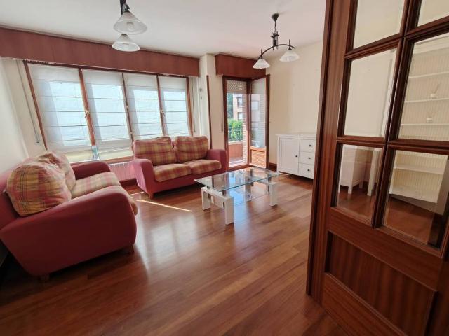 Piso en venta en Etxebarri, Doneztebe