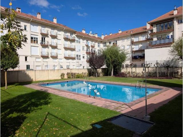 Piso en venta en Ezcaray, La Rioja