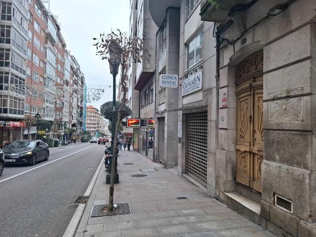 Piso en venta en A Divina Pastora, Vigo