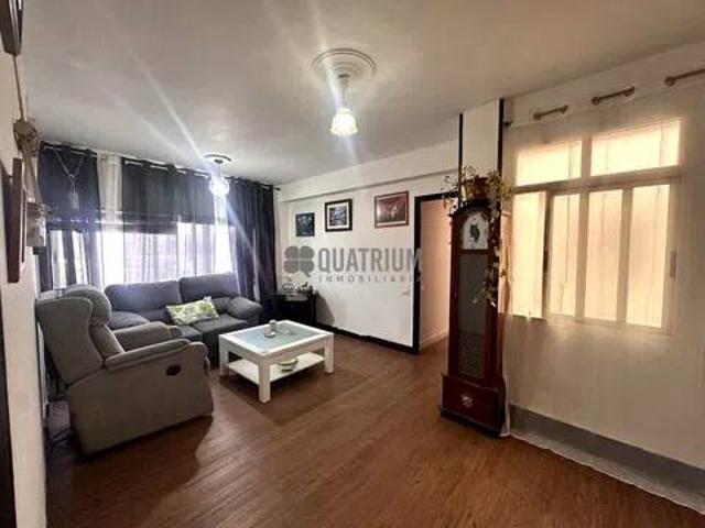Piso en venta en Fene